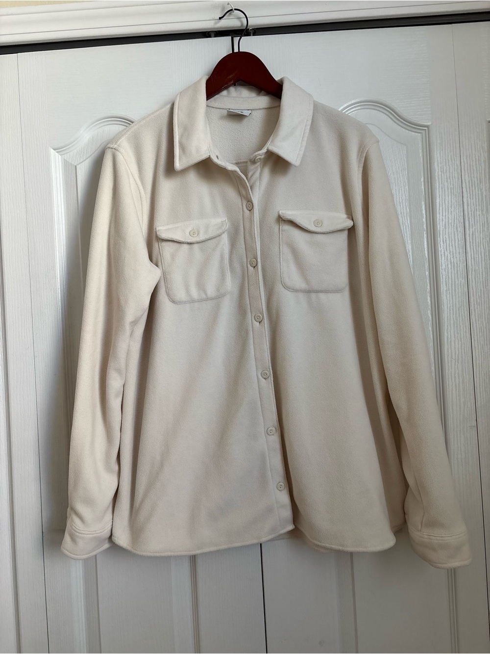 Eddie Bauer Cream Fleece Button-Front Shirt Jacket
